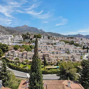 https://nerja-paradise-rentals-villa-ambar.es-andalucia.com