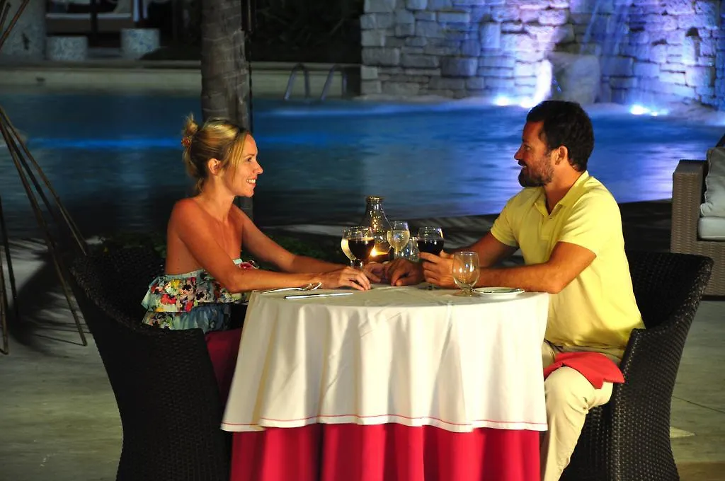 Sunset Royal Hotel Cancun